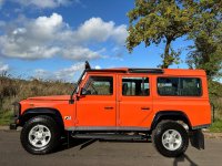 LAND ROVER DEFENDER 110