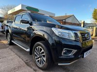 NISSAN NAVARA