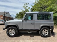 LAND ROVER DEFENDER 90
