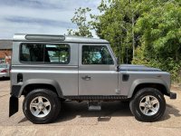 LAND ROVER DEFENDER 90