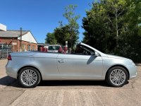 VOLKSWAGEN EOS