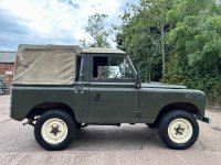 LAND ROVER 