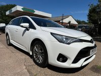 TOYOTA AVENSIS